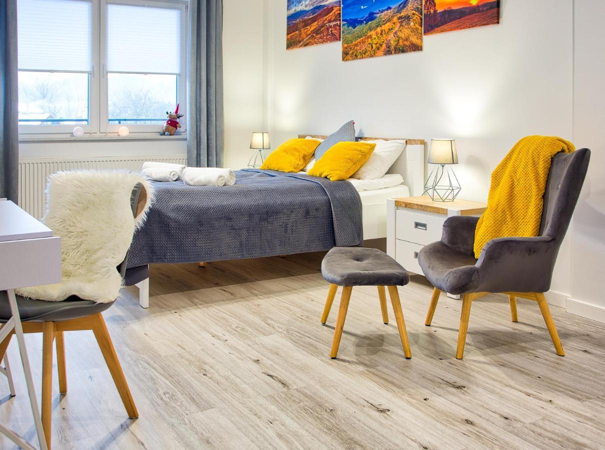 Apartament Rodzinny Леско Екстериор снимка