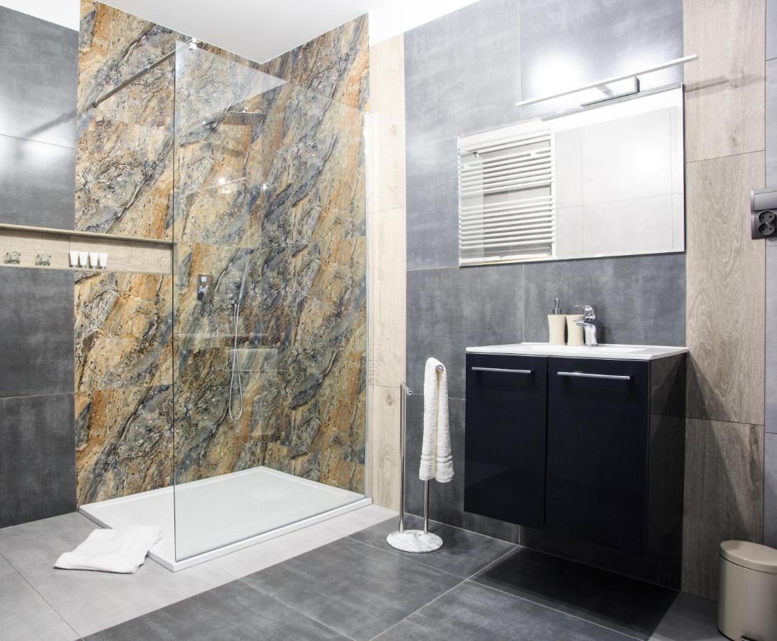Apartament Rodzinny Леско Екстериор снимка